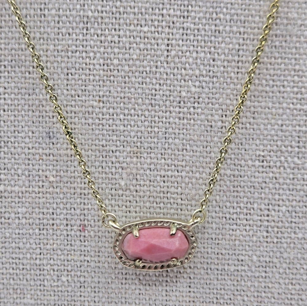 KENDRA SCOTT Elisa Coral Stone Small Pendant 14K over Brass Adjustable - Picture 2 of 8